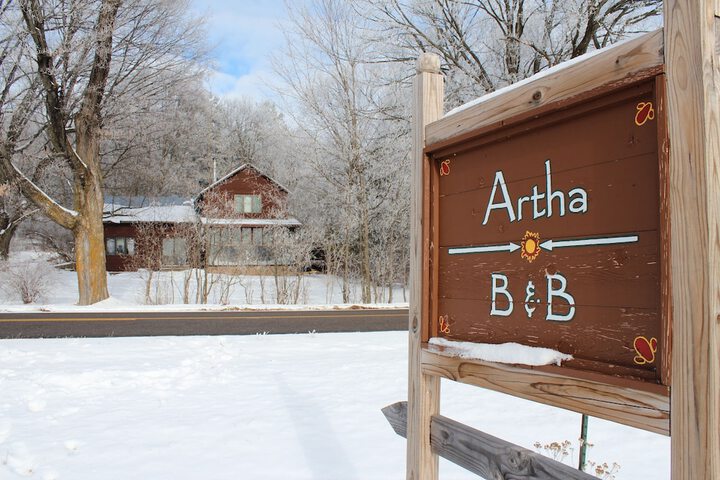 Artha Bed and Breakfast