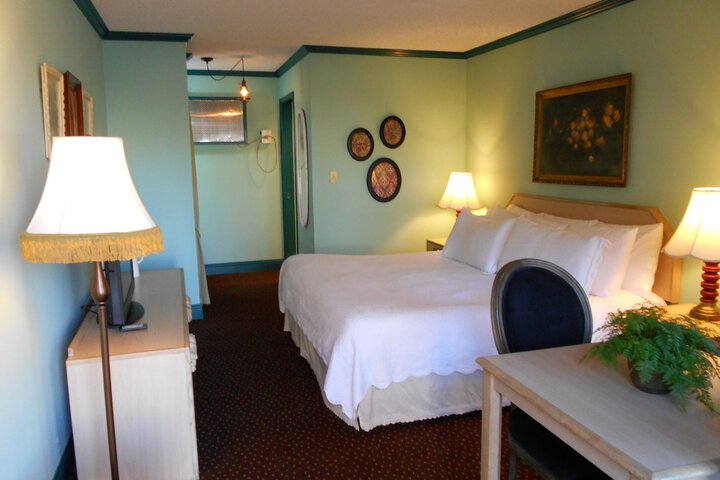 Room 41 of 47