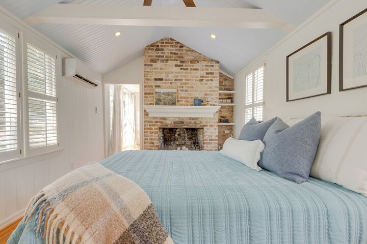 Luxe Fairhope Home w / Covered Patio: Walk to Bay