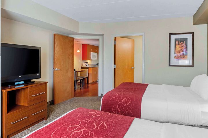 Room 81 of 104