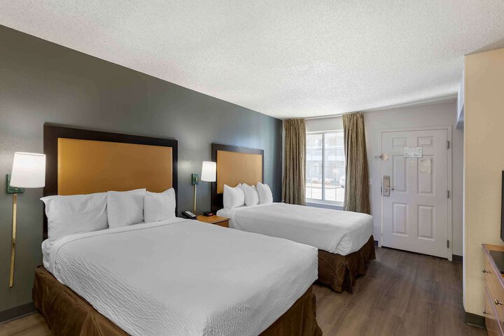 Extended Stay America Select Suites Denver Cherry Creek