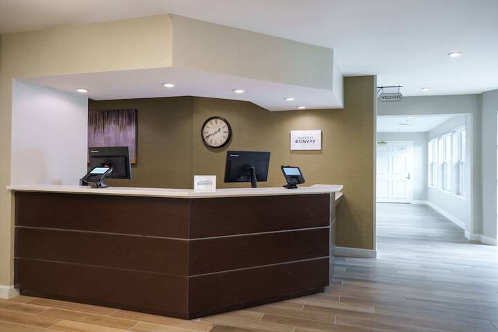 Hotel Interior 17 of 42