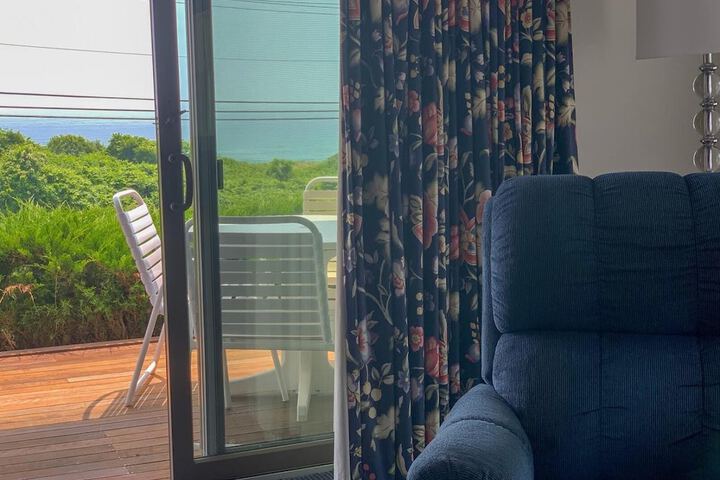 Room 13 of 29