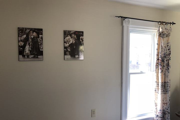 Room 25 of 74