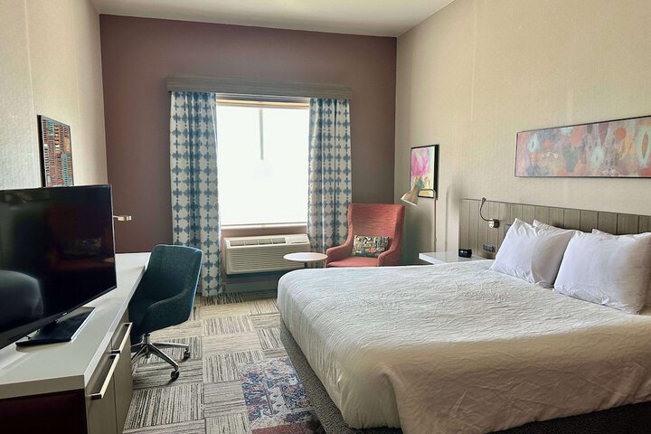 Room 18 of 65