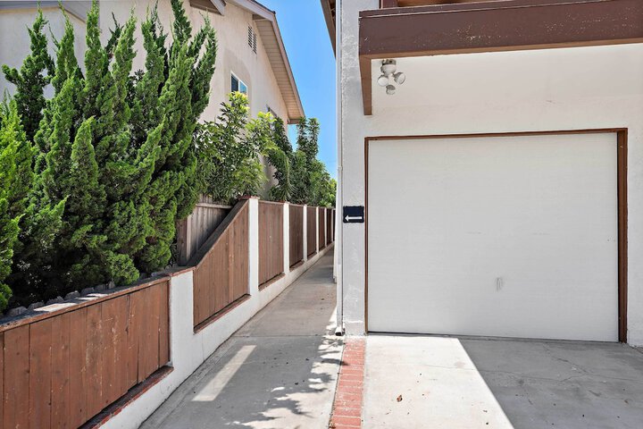 Ocean-view Oasis: Steps to Dana Point Beaches!