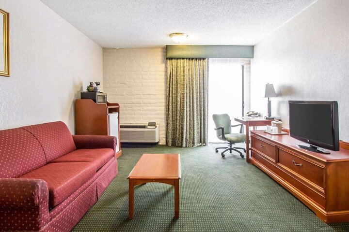 Room 29 of 44
