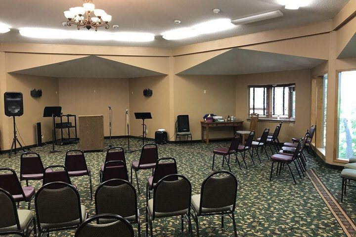 RIVERWOOD INN AND CONFERENCE CENTER