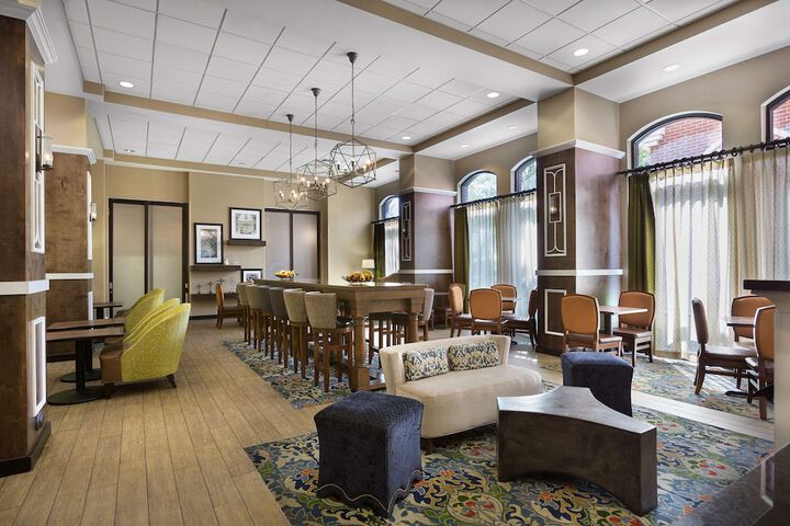 Hotel Interior 11 of 44