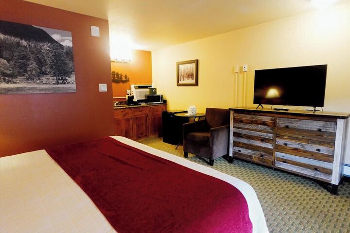 Silver Moon Inn