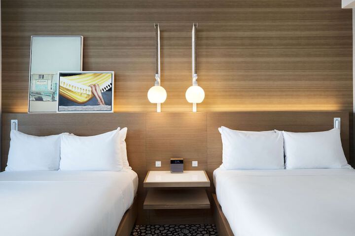 Room 58 of 168