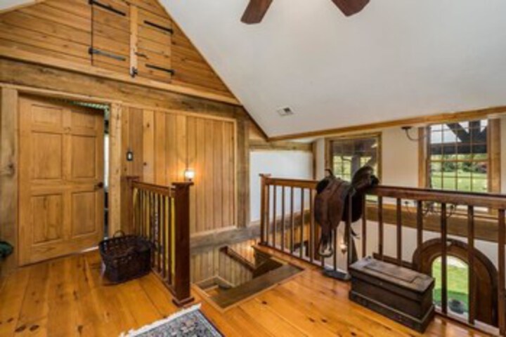 Fling B & B