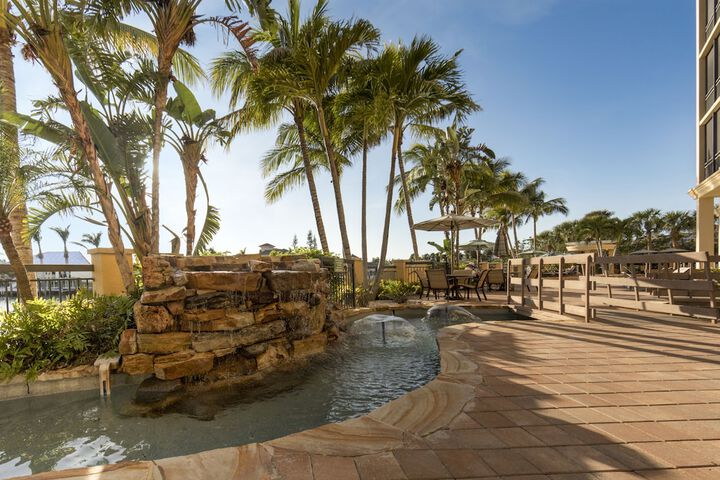 Holiday Inn Club Vacations Sunset Cove Resort by IHG