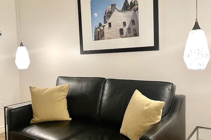 Room 77 of 124