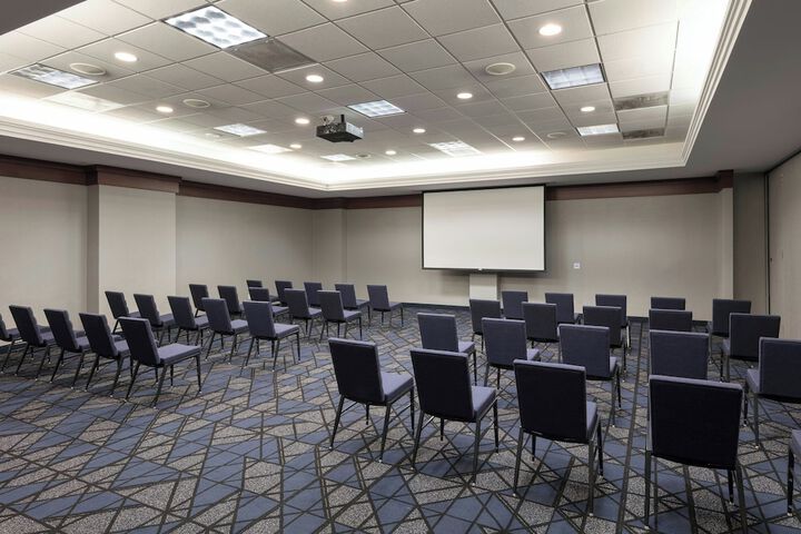 Courtyard by Marriott Wichita at Old Town