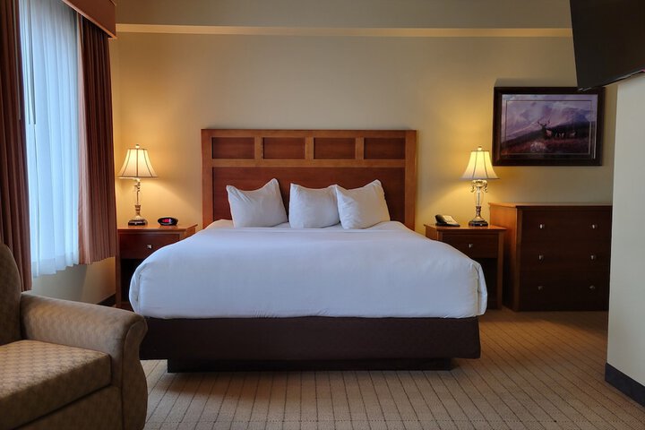 Room 44 of 66