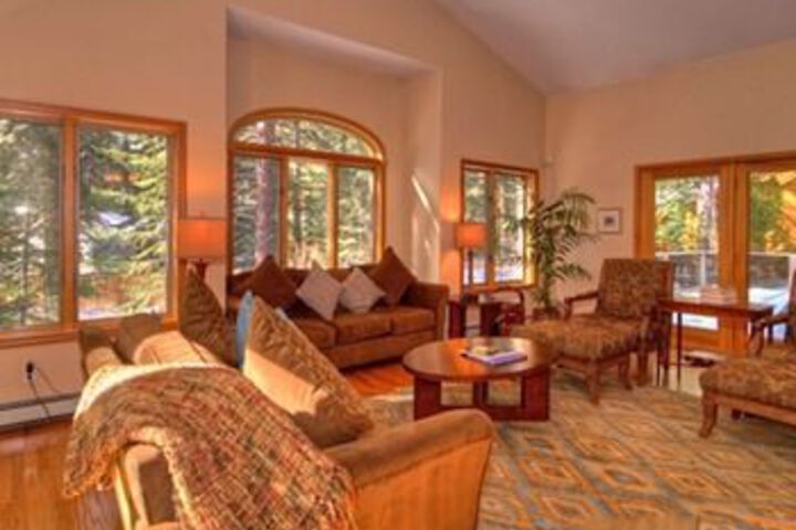 Luxurious Incline Village Spot 5 Br Home by RedAwning