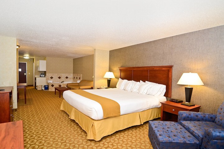 Room 20 of 36