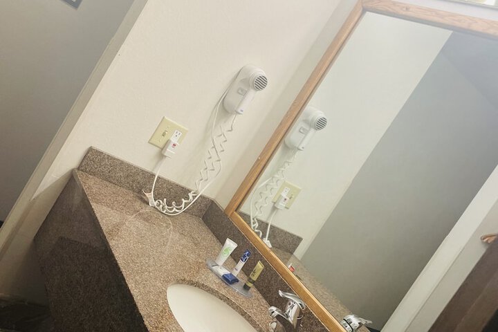 Americas Best Value Inn Sandpoint