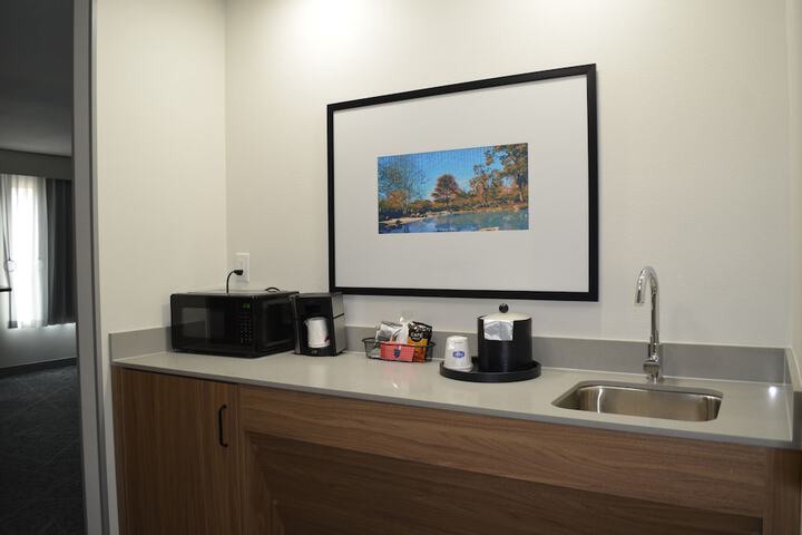 Hampton Inn & Suites by Hilton Tomball Houston NW