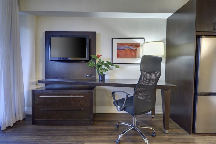 Room 19 of 32