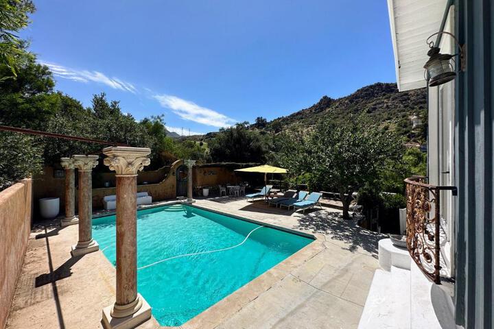 Malibou Lake Oasis