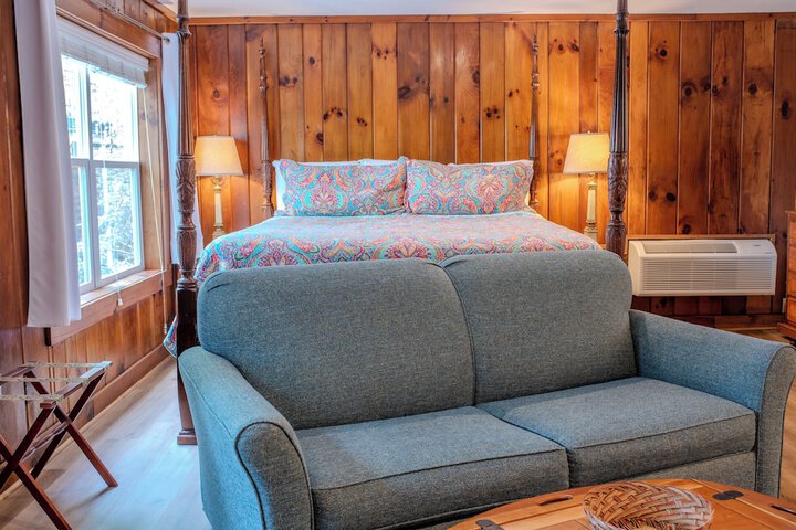 McKinley Edwards Inn