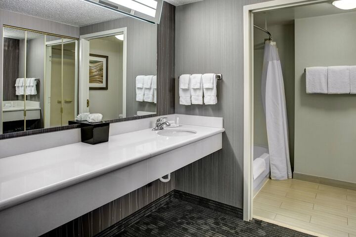 Room 18 of 35