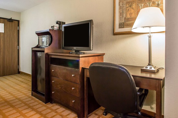 Room 33 of 56