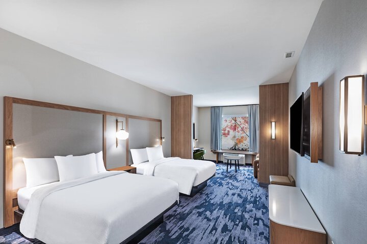 Room 19 of 28