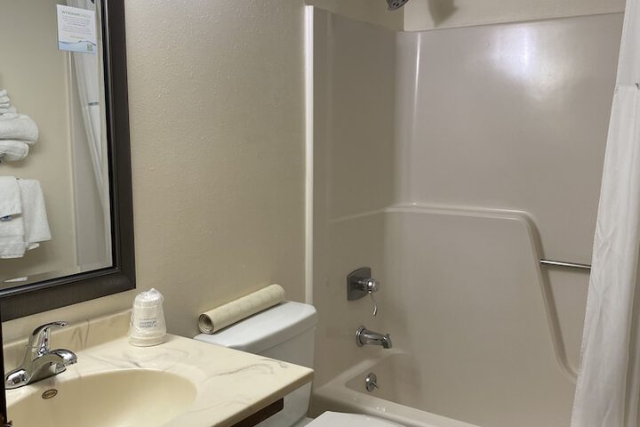Room 50 of 62