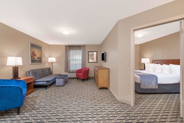 Room 17 of 29