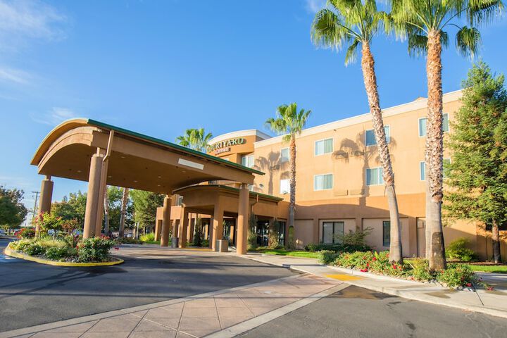 Hotel 2 of 31