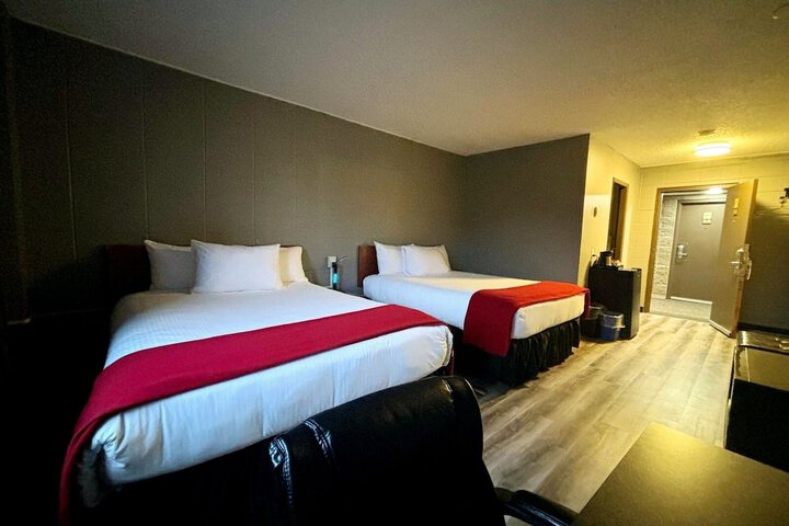 Room 10 of 31