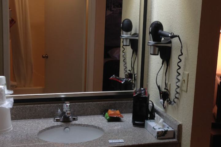 Room 8 of 22