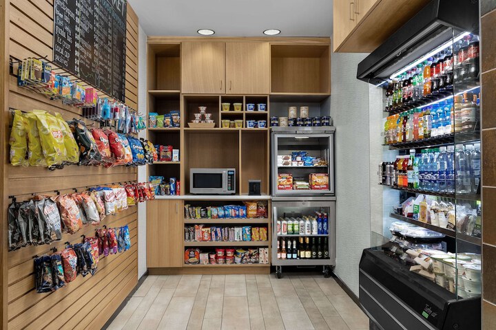 DoubleTree by Hilton Chicago OHare Airport - Rosemont