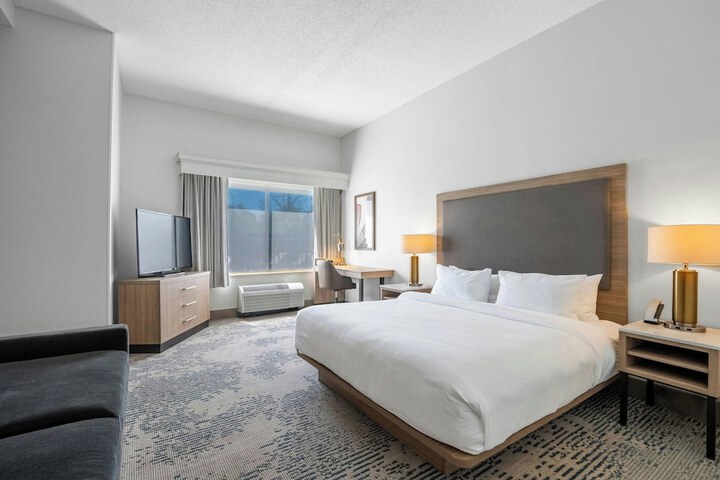 SpringHill Suites by Marriott Atlanta Kennesaw