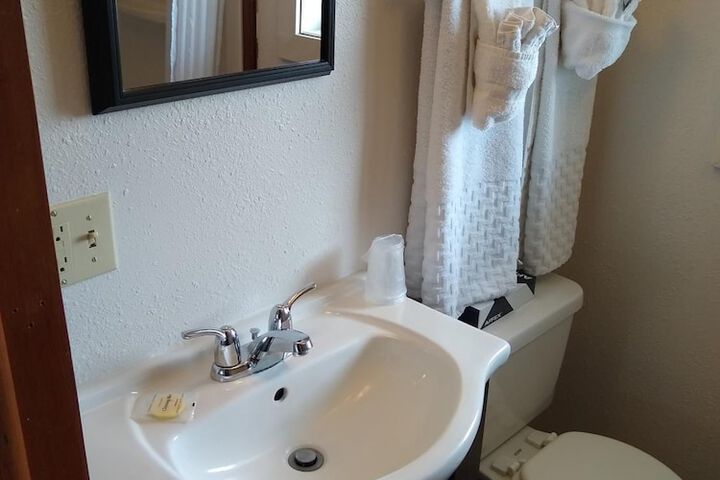 Room 8 of 51