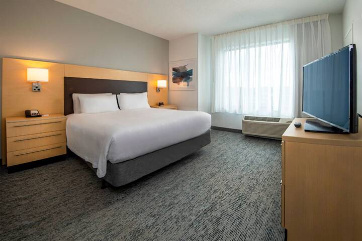TownePlace Suites by Marriott Frederick
