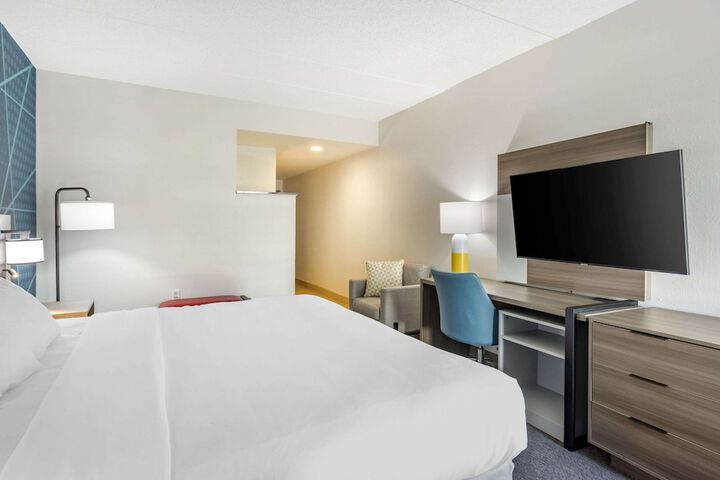 Room 14 of 41