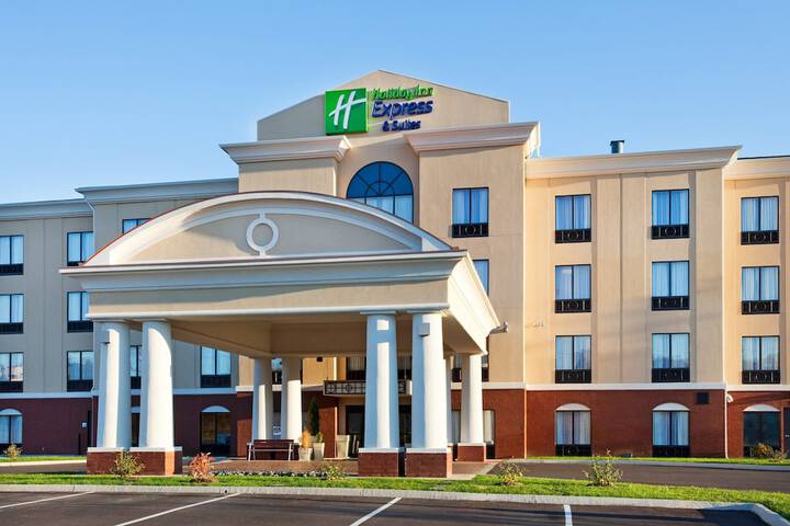 Hotel 10 of 57