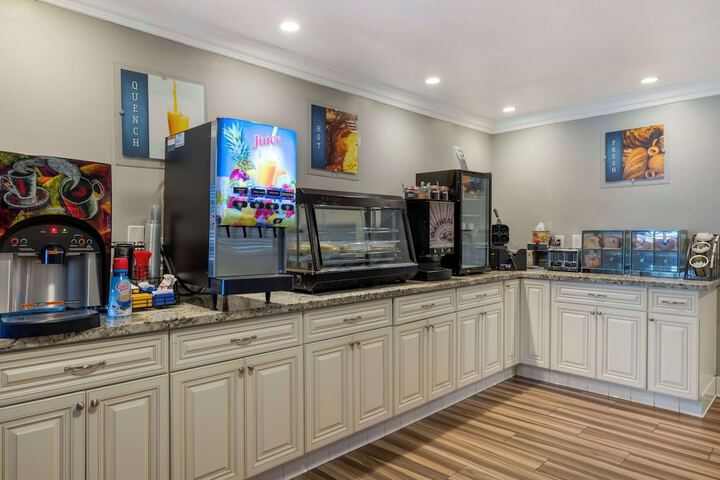 Best Western Orange Plaza