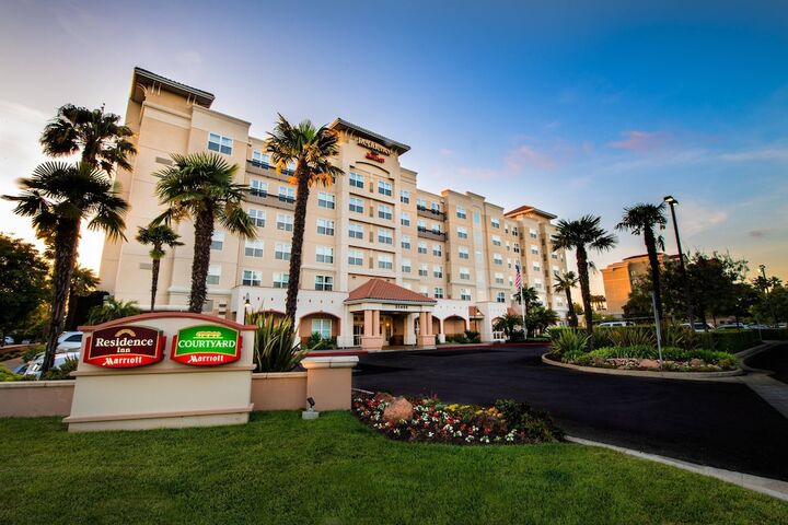 Hotel 3 of 48