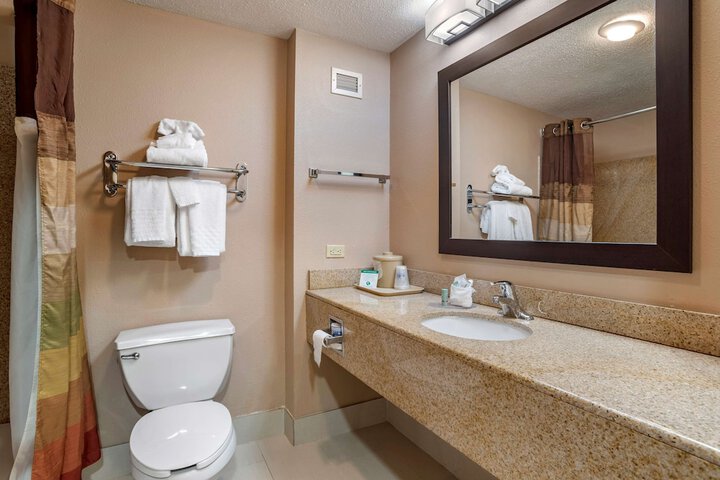Room 18 of 31