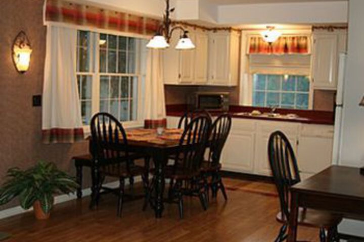 A Suite Escape Bed & Breakfast and Vacation Home