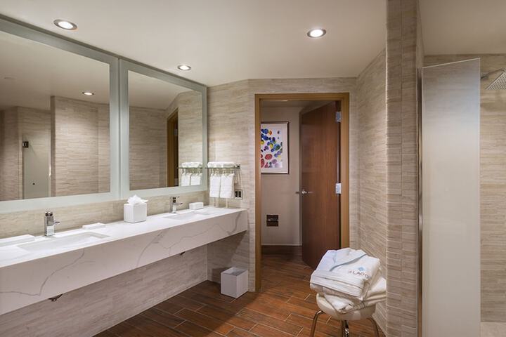 Room 15 of 44