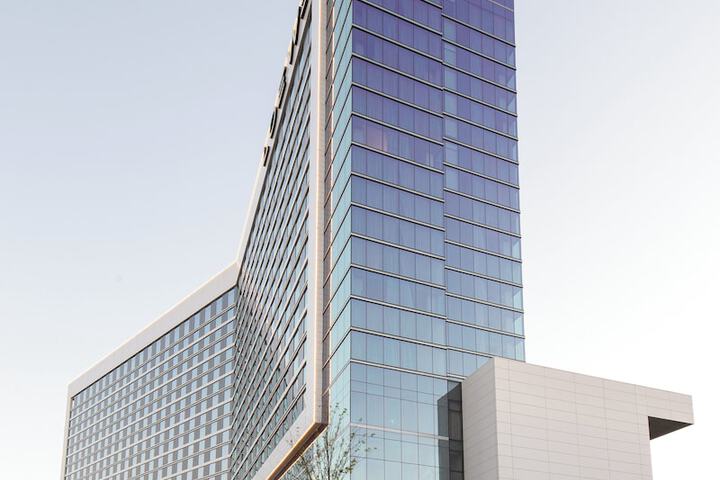 Loews Arlington