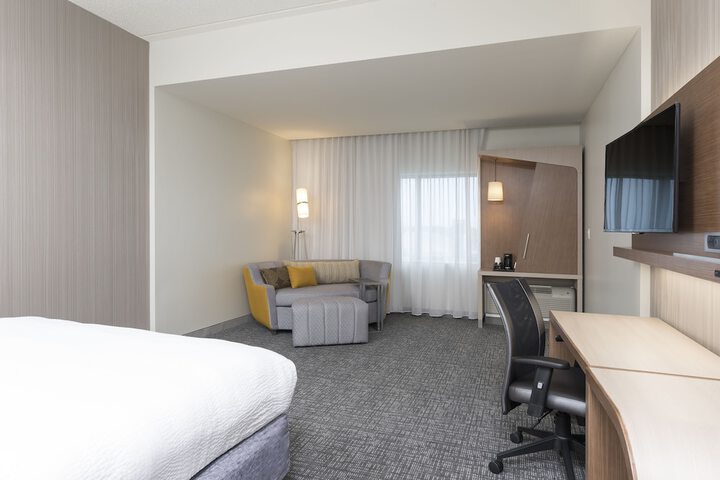 Room 22 of 51