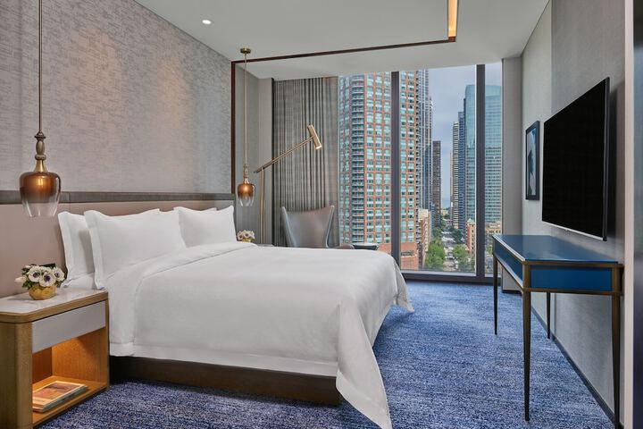 The St. Regis Chicago