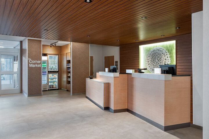 Hotel Interior 7 of 36